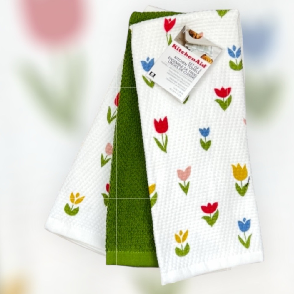 KitchenAid - ‘Tulips Multicolored’ Dish Towels. NWT. Firm!